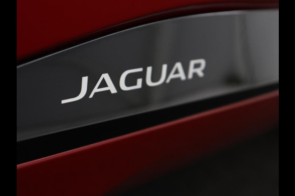 Jaguar I-PACE EV400 Business Edition S 90 kWh | SOH 93% | 46.900km NAP | Panoramadak | Leder | Stoelverwarming | Meridian Sound | Carplay | Keyless | Navigatie | Full LED | Stuurverwarming
