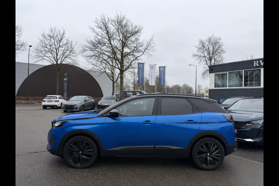 Peugeot 3008 1.6 HYbrid4 300 GT BLACK OPTIC BOMVOL! 22.000KM!| BLACK| STOEL VERWARMING | MASSAGE STOELEN | ELEKT. STOELEN MET GEHEUGEN | ADAPTIVE CRUISE | 12MND BOVAG GARANTIE | ELEKT. ACHTERKLEP | PANO DAK | FOCAL AUDIO|