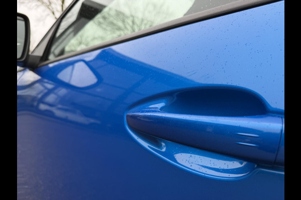 Peugeot 3008 1.6 HYbrid4 300 GT BLACK OPTIC BOMVOL! 22.000KM!| BLACK| STOEL VERWARMING | MASSAGE STOELEN | ELEKT. STOELEN MET GEHEUGEN | ADAPTIVE CRUISE | 12MND BOVAG GARANTIE | ELEKT. ACHTERKLEP | PANO DAK | FOCAL AUDIO|