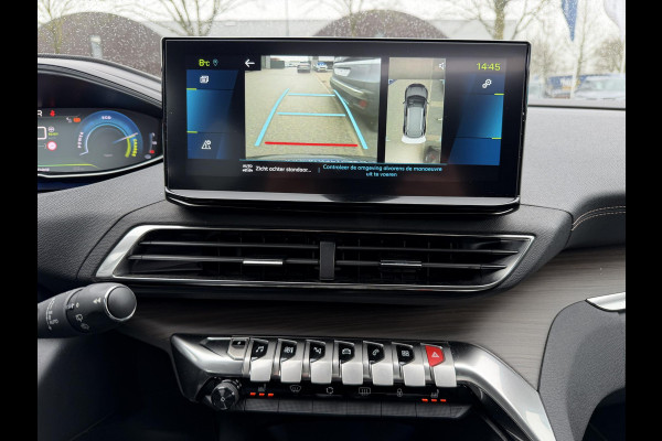 Peugeot 3008 1.6 HYbrid4 300 GT BLACK OPTIC BOMVOL! 22.000KM!| BLACK| STOEL VERWARMING | MASSAGE STOELEN | ELEKT. STOELEN MET GEHEUGEN | ADAPTIVE CRUISE | 12MND BOVAG GARANTIE | ELEKT. ACHTERKLEP | PANO DAK | FOCAL AUDIO|