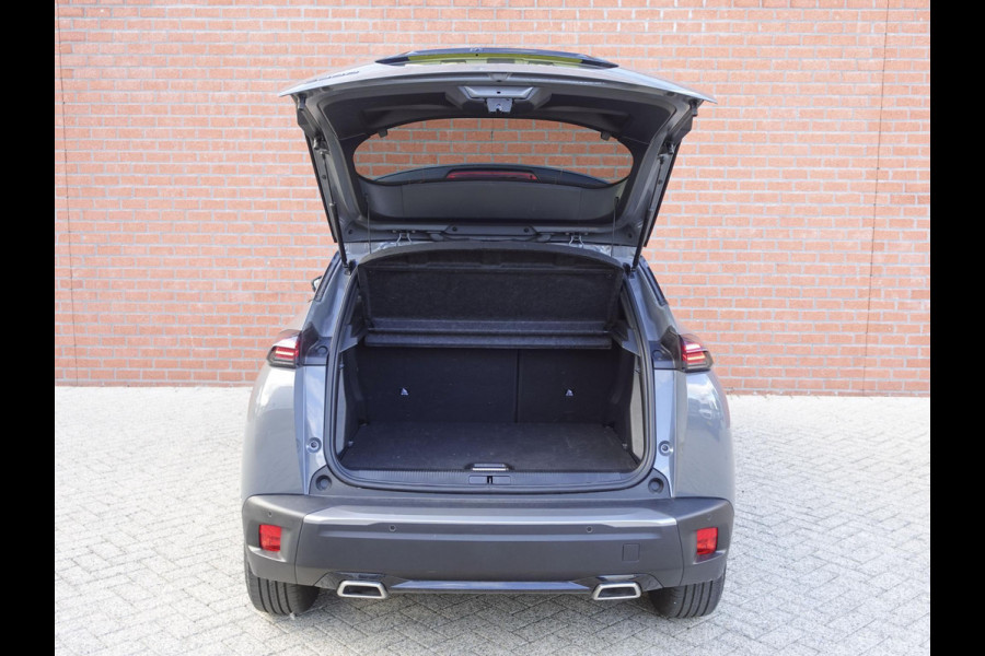 Peugeot 2008 1.2 PureTech 130pk Automaat Allure | Navigatie | Apple Carplay/Android Auto | 360 camera | Parkeersensoren | Blind Spot Assist | Adaptive Cruise Control | Stoelverwarming | Getinte ramen | Climate Control