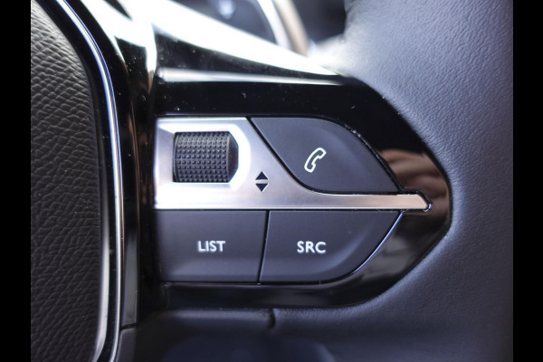 Peugeot 2008 1.2 PureTech 130pk Automaat Allure | Navigatie | Apple Carplay/Android Auto | 360 camera | Parkeersensoren | Blind Spot Assist | Adaptive Cruise Control | Stoelverwarming | Getinte ramen | Climate Control