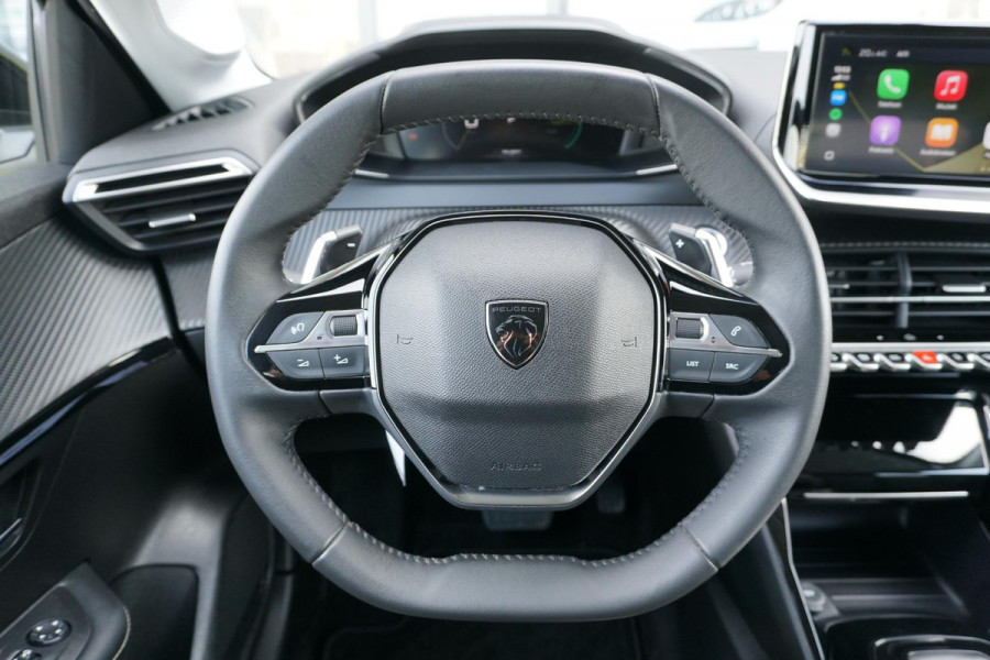 Peugeot 208 Hybrid 100 e-DCS6 Allure + CAMERA / KEYLESS / CARPLAY