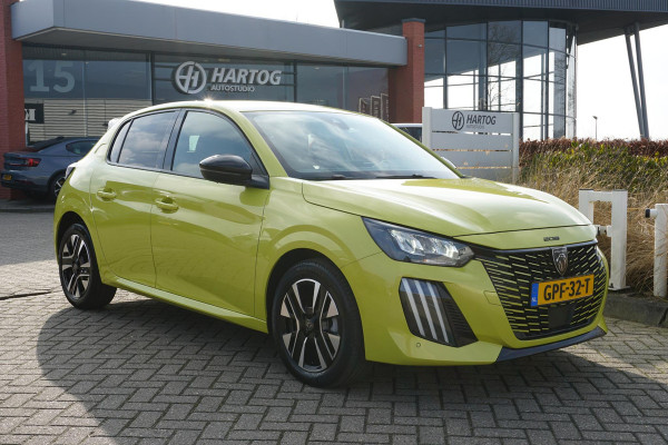 Peugeot 208 Hybrid 100 e-DCS6 Allure + CAMERA / KEYLESS / CARPLAY