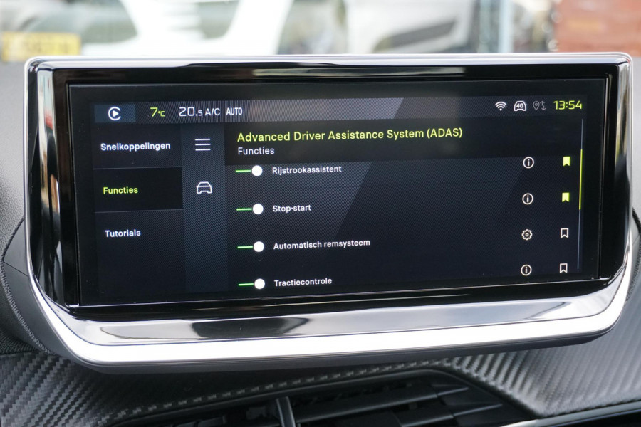 Peugeot 208 Hybrid 100 e-DCS6 Allure + CAMERA / KEYLESS / CARPLAY