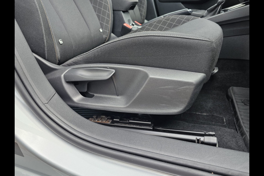 Škoda SCALA 1.5 TSI Ambition Business | Automaat | Climatronic | App-connect | Stoelverwarming | Camera |
