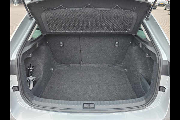 Škoda SCALA 1.5 TSI Ambition Business | Automaat | Climatronic | App-connect | Stoelverwarming | Camera |