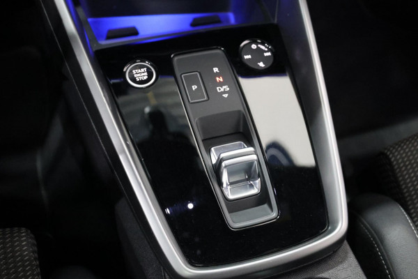 Audi A3 45 TFSIe S Edition 3x S-line LED/VIRTUAL/SFEER/PANO/HALF LEDER+S.VERWARMING/18"LMV/PDC/LINE/ACC/12 MND GARANTIE!