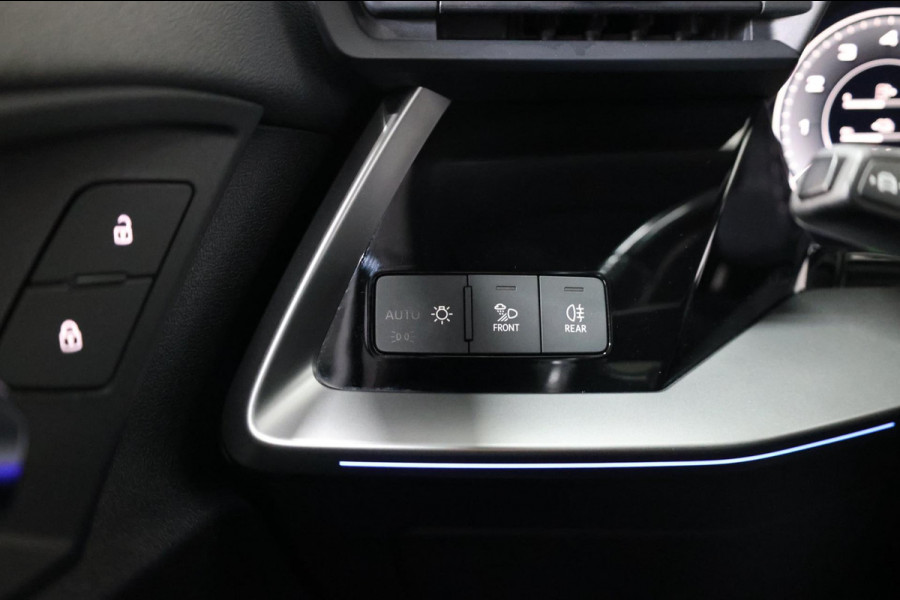 Audi A3 45 TFSIe S Edition 3x S-line LED/VIRTUAL/SFEER/PANO/HALF LEDER+S.VERWARMING/18"LMV/PDC/LINE/ACC/12 MND GARANTIE!