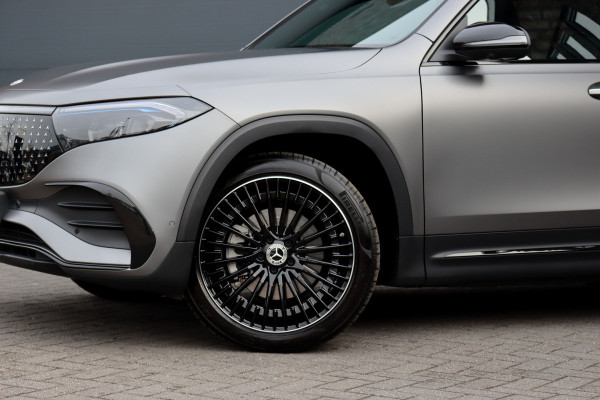 Mercedes-Benz EQB 350 4MATIC AMG Line 71 kWh | 40.500,- Netto | Distronic | Memory | HUD | Verwarmd Stuurwiel | Trekhaak | Burmester | Panoramadak | Keyless Go | Surround Camera |  Vario-Achterbank |