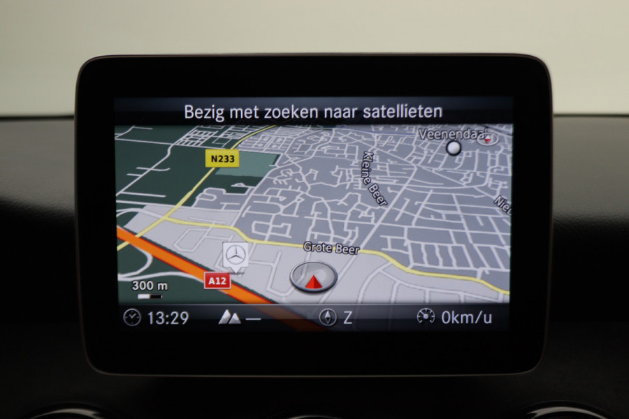 Mercedes-Benz CLA-Klasse Shooting Brake 250 Sport 4MATIC Prestige AMG Panoramadak, Memory, H&K, Apple Carplay, Camera, 18"