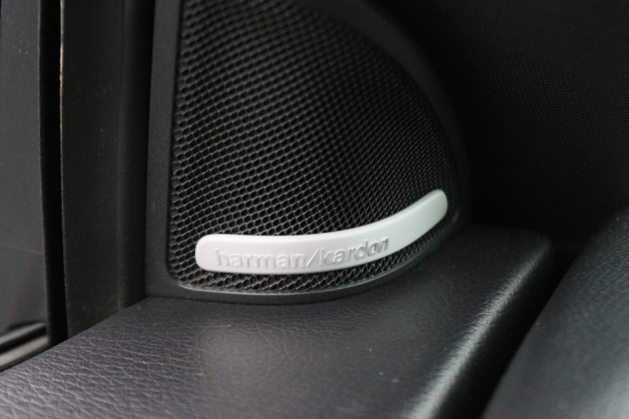 Mercedes-Benz CLA-Klasse Shooting Brake 250 Sport 4MATIC Prestige AMG Panoramadak, Memory, H&K, Apple Carplay, Camera, 18"