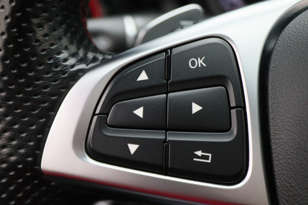 Mercedes-Benz CLA-Klasse Shooting Brake 250 Sport 4MATIC Prestige AMG Panoramadak, Memory, H&K, Apple Carplay, Camera, 18"