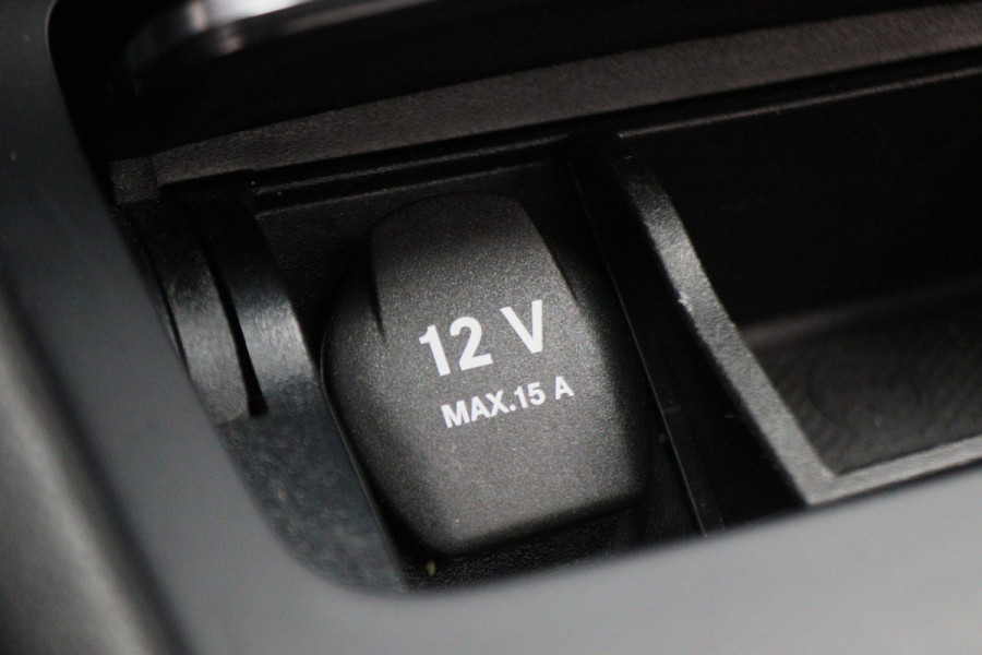 Mercedes-Benz CLA-Klasse Shooting Brake 250 Sport 4MATIC Prestige AMG Panoramadak, Memory, H&K, Apple Carplay, Camera, 18"