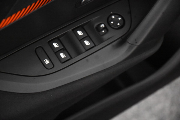 Peugeot 2008 Active *1ste Eigenaar*Navigatie*Camera*DAB*