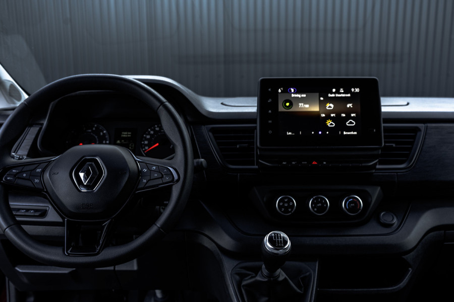 Renault Trafic Renault Trafic Blue dCi 150PK | L2H1 | 9-Zits | EX BTW/BPM | LED | Camera | Navi | Zijschuifdeur R+L | Cruise | Airco | PDC | Eu