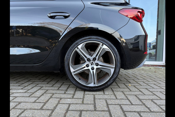 Seat Leon 1.0 TSI FR Launch Edition - Navi - Climate - Trekhaak - Org.NL