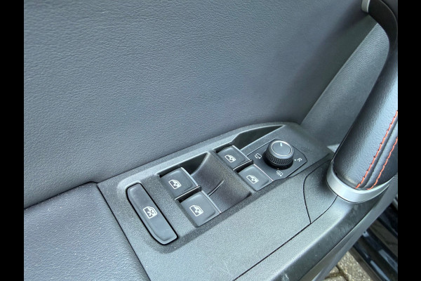 Seat Leon 1.0 TSI FR Launch Edition - Navi - Climate - Trekhaak - Org.NL