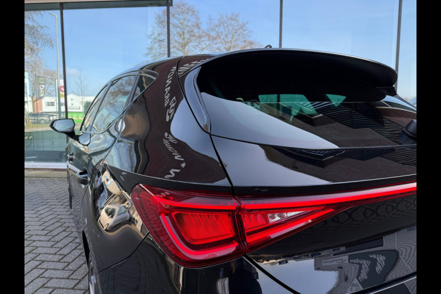 Seat Leon 1.0 TSI FR Launch Edition - Navi - Climate - Trekhaak - Org.NL