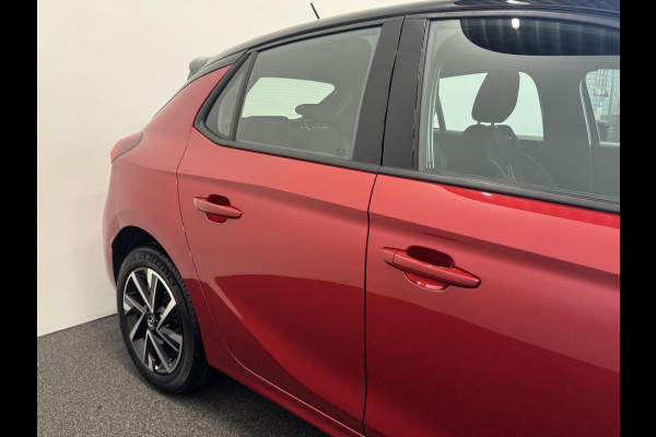 Opel Corsa 1.2 Turbo Hybrid 100pk GS Automaat Navigatie Apple Carplay/Android Auto Camera Parkeersensoren Cruise Control Dodehoek assistent Airco Lichtmetalen velgen Virtual Cockpit Getinte ramen