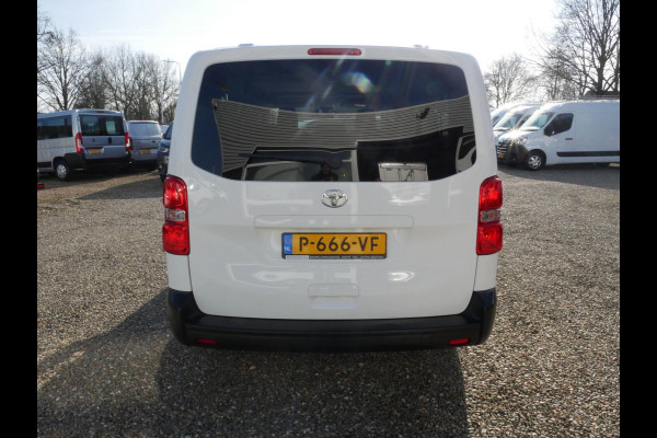 Toyota PROACE Electric Shuttle Medium Extra Range Cool 75 kWh, Airco, Cruise control, 8 Persoons