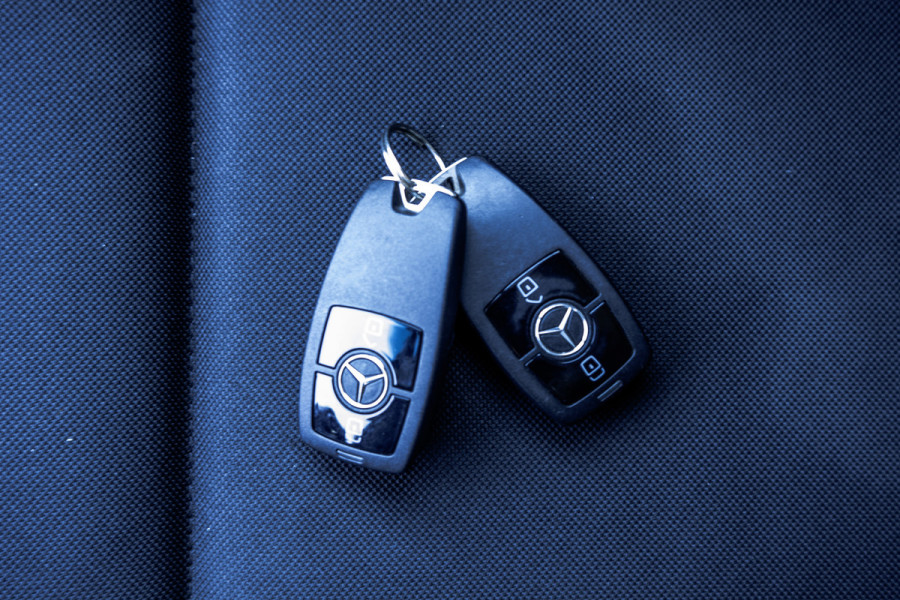 Mercedes-Benz Sprinter 317 CDI L2H2 | Automaat | Mbux | 360° camera | Navi | Cruise | Climatronic