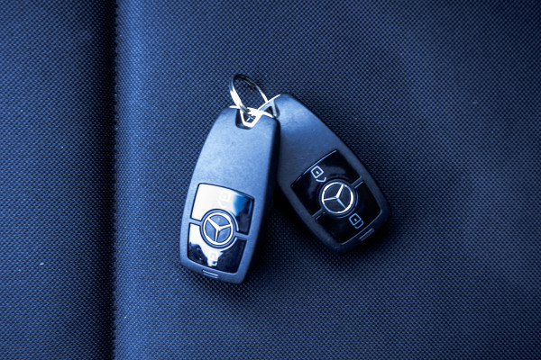 Mercedes-Benz Sprinter 317 CDI L3H2 | Automaat | Mbux | Facelift | Camera | Cruise | Airco