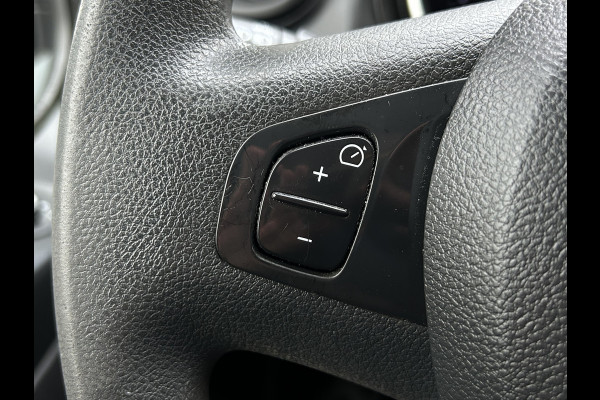 Renault Trafic 1.6 dCi / L1H1 / 1e EIGENAAR / ACHTERKLEP / INRICHTING / AIRCO / CRUISE / BLUETOOTH / 3-ZITS / 6 BAK