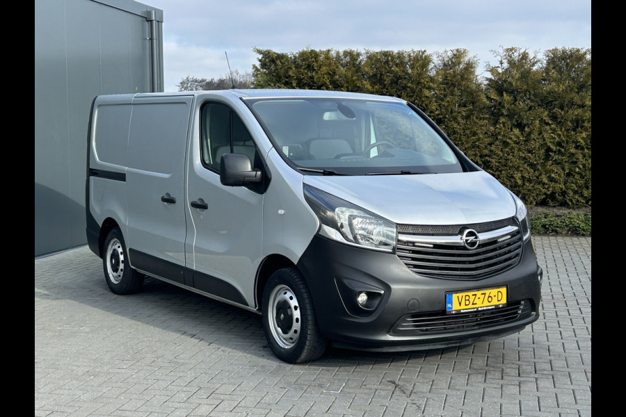 Opel Vivaro 1.6 CDTI 126 PK / L1H1 / 1e EIGENAAR / ACHTERKLEP / TREKHAAK / AIRCO / CRUISE / NAVI / CAMERA