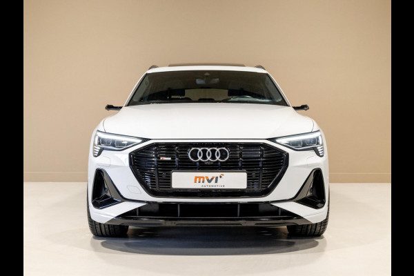 Audi e-tron 55 quattro S edition 95 kWh / 408pk / SOH 89% / Panoramadak / Trekhaak / B&O /