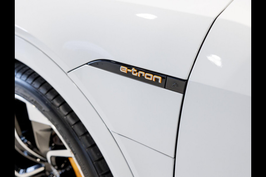 Audi e-tron 55 quattro S edition 95 kWh / 408pk / SOH 89% / Panoramadak / Trekhaak / B&O /