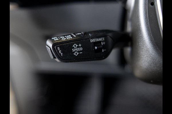 Audi e-tron 55 quattro S edition 95 kWh / 408pk / SOH 89% / Panoramadak / Trekhaak / B&O /