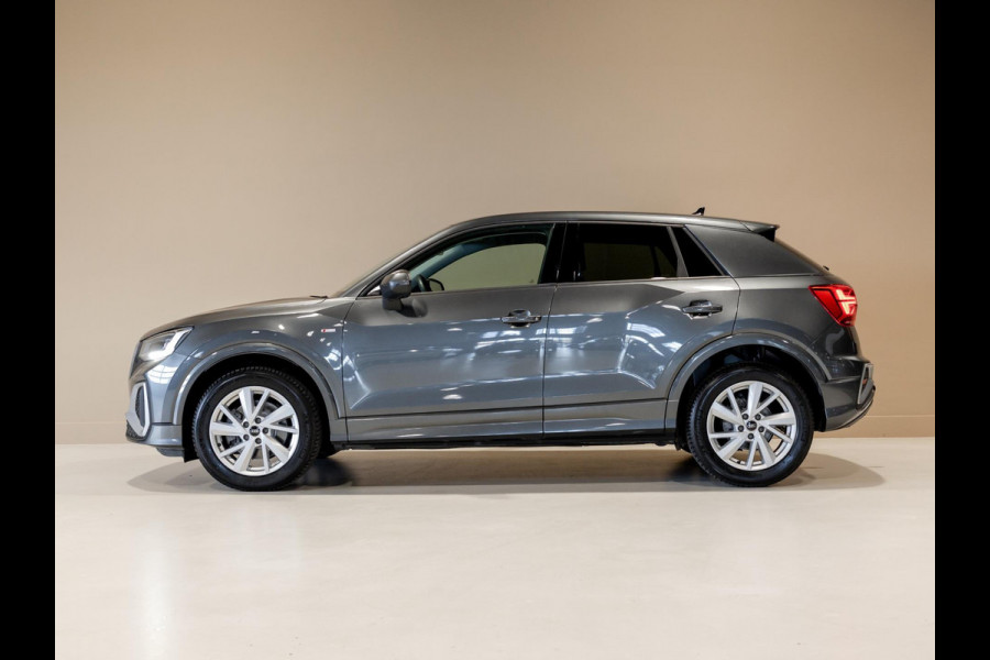 Audi Q2 35 TFSI S Edition / 150pk / Cruise / Trekhaak / Navigatie