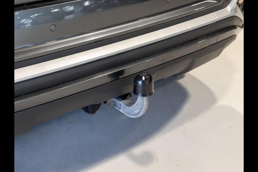 Audi Q2 35 TFSI S Edition / 150pk / Cruise / Trekhaak / Navigatie