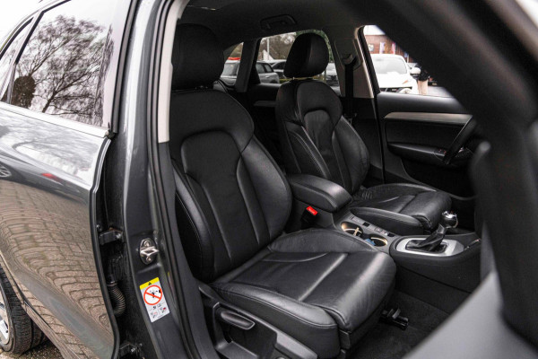 Audi Q3 2.0 TFSI Quattro Sport Line 180 PK Aut. Stoelverwarming Xenon Trekhaak Leder Cruise 20''