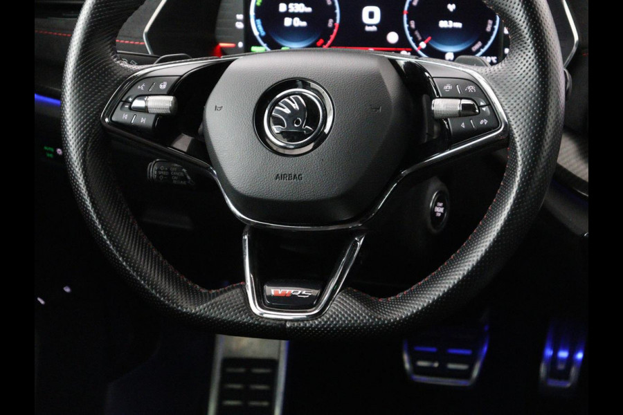 Škoda Octavia 1.4 TSI RS iV PHEV Business | Stoelverwarming | Adaptive cruise | Side Assist | Camera | Alcantara | Matrix LED | Carplay | Sfeerverlichting | Navigatie |