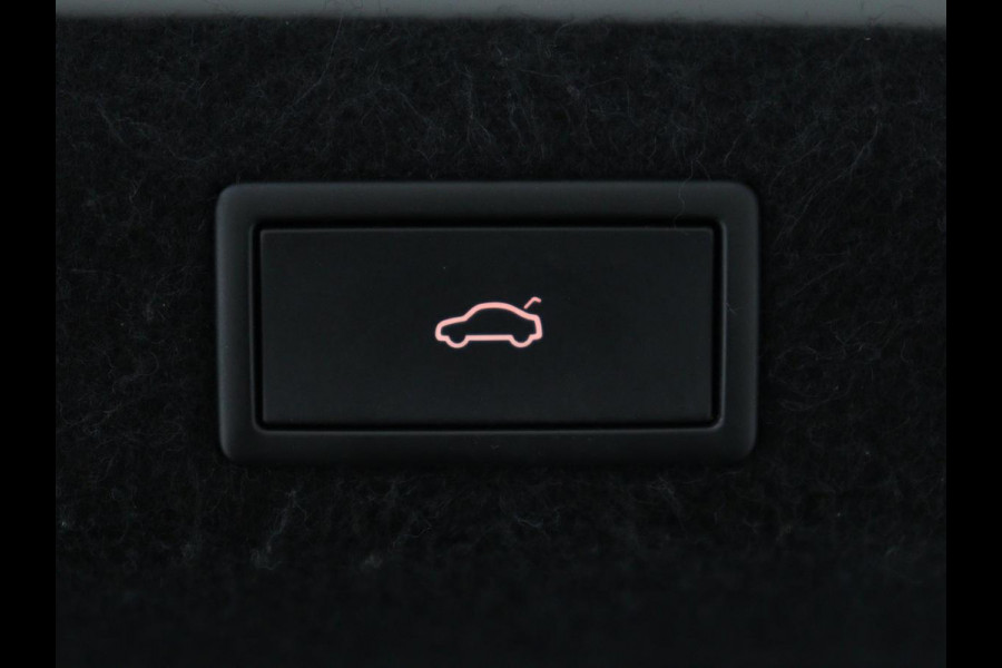 Škoda Octavia 1.4 TSI RS iV PHEV Business | Stoelverwarming | Adaptive cruise | Side Assist | Camera | Alcantara | Matrix LED | Carplay | Sfeerverlichting | Navigatie |