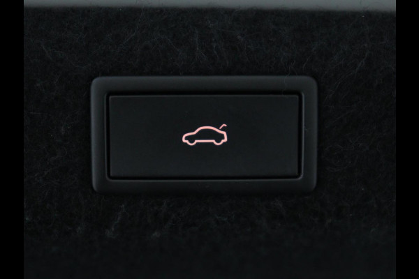 Škoda Octavia 1.4 TSI RS iV PHEV Business | Stoelverwarming | Adaptive cruise | Side Assist | Camera | Alcantara | Matrix LED | Carplay | Sfeerverlichting | Navigatie |