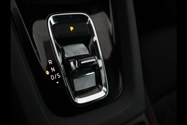 Škoda Octavia 1.4 TSI RS iV PHEV Business | Stoelverwarming | Adaptive cruise | Side Assist | Camera | Alcantara | Matrix LED | Carplay | Sfeerverlichting | Navigatie |