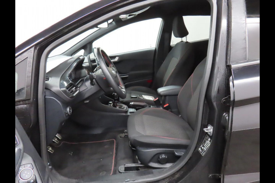 Ford Fiesta 1.0 EcoBoost Hybrid ST-Line X | 54200 km | Full Options | Winterpack