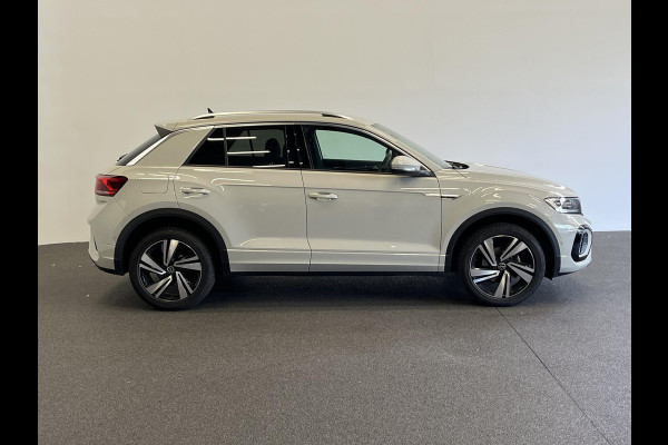 Volkswagen T-Roc 1.5 TSI 150pk DSG R-Line | Camera | Navigatie /Apple Carplay/Android Auto | Climate Control | Electrische kofferbak | Led | Dab | Adaptive Cruise Control