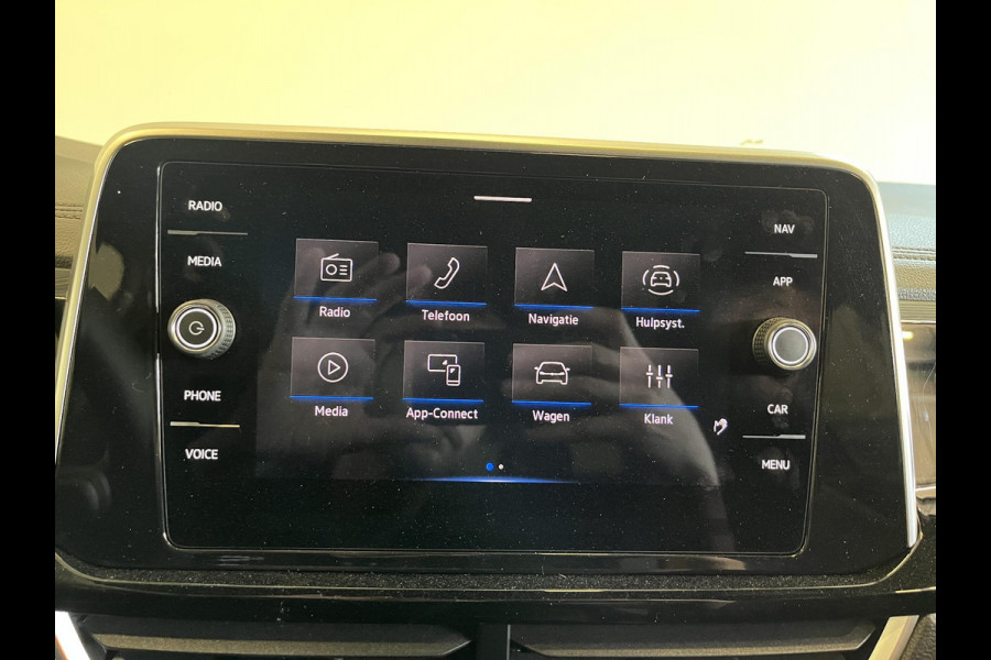Volkswagen T-Roc 1.5 TSI 150pk DSG R-Line | Camera | Navigatie /Apple Carplay/Android Auto | Climate Control | Electrische kofferbak | Led | Dab | Adaptive Cruise Control