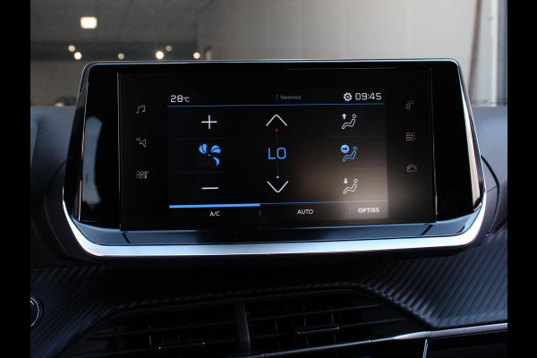 Peugeot 208 1.2 PureTech Allure Pack | Navigatie | Apple Carplay/Android Auto | Achteruitrij camera | Climate control | LED | Adaptieve cruise control | Parkeersensor achter | Verwarmde voorstoelen | Lichtmetalen velgen