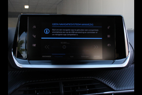 Peugeot 208 1.2 PureTech Allure Pack | Navigatie | Apple Carplay/Android Auto | Achteruitrij camera | Climate control | LED | Adaptieve cruise control | Parkeersensor achter | Verwarmde voorstoelen | Lichtmetalen velgen