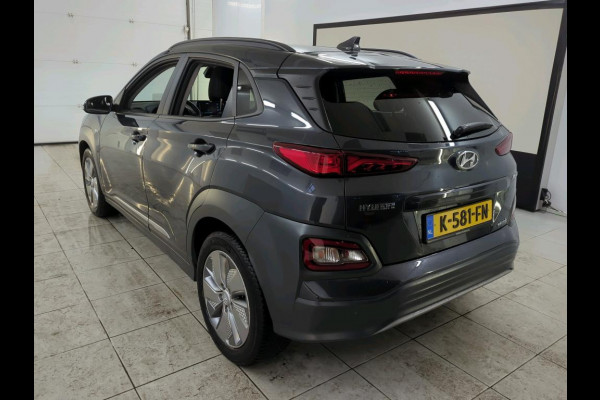 Hyundai Kona EV Fashion 64 kWh NL-AUTO | SOH 100% | NAVI | CAMERA