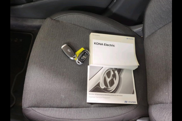 Hyundai Kona EV Fashion 64 kWh NL-AUTO | SOH 100% | NAVI | CAMERA