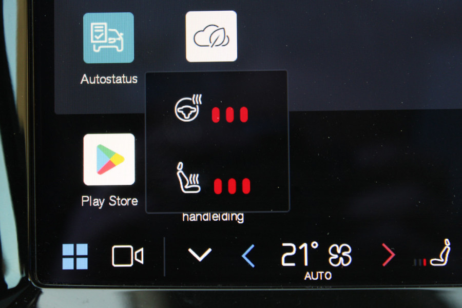 Volvo XC60 2.0 T6 PHEV hybrid AWD Core Bright LONG RANGE LEER PANO 49000KM!!!