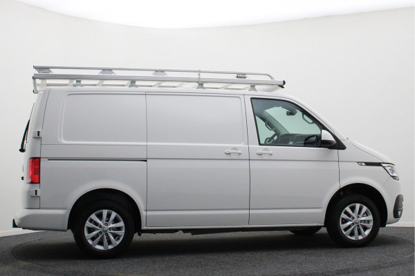 Volkswagen Transporter 2.0 TDI DSG L1H1 Leer, Airco, Apple Carplay, Camera, Cruise, Imperiaal, PDC, Trekhaak, 16''