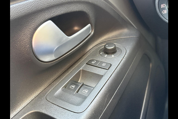 Volkswagen up! 1.0 TSI GTI 115pk | VOL! | Panoramadak | Zomer- & Winterset | Beats Audio | Stoelverwarming | Cruise Control | Camera |