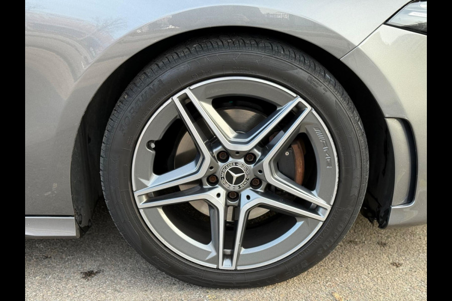 Mercedes-Benz A-Klasse 200 AMG | Pano | ACC | Sfeer | Camera